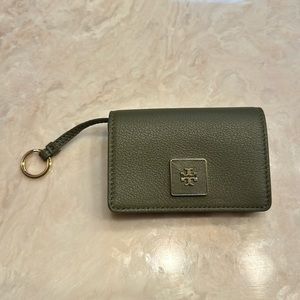 Tory Burch lightly used green leather small wallet with keychain